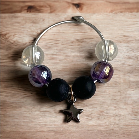 129 Disney Peter Pan/Tinkerbell Themed wine glass charms - Picture 6 of 7